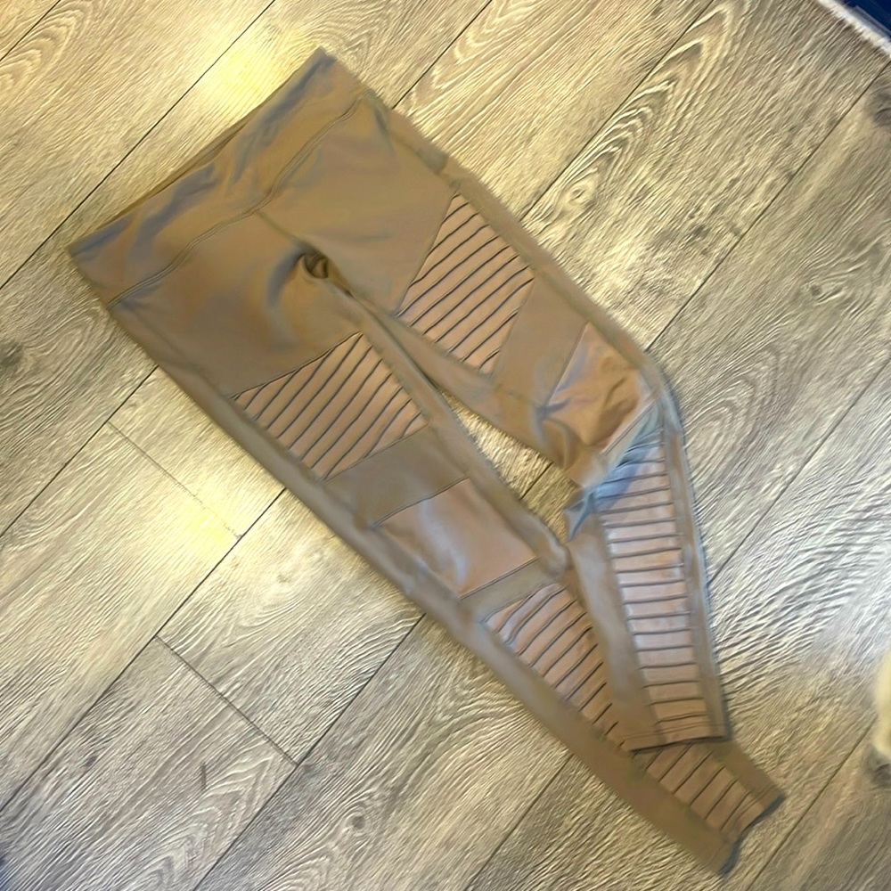 ALO moto leggings